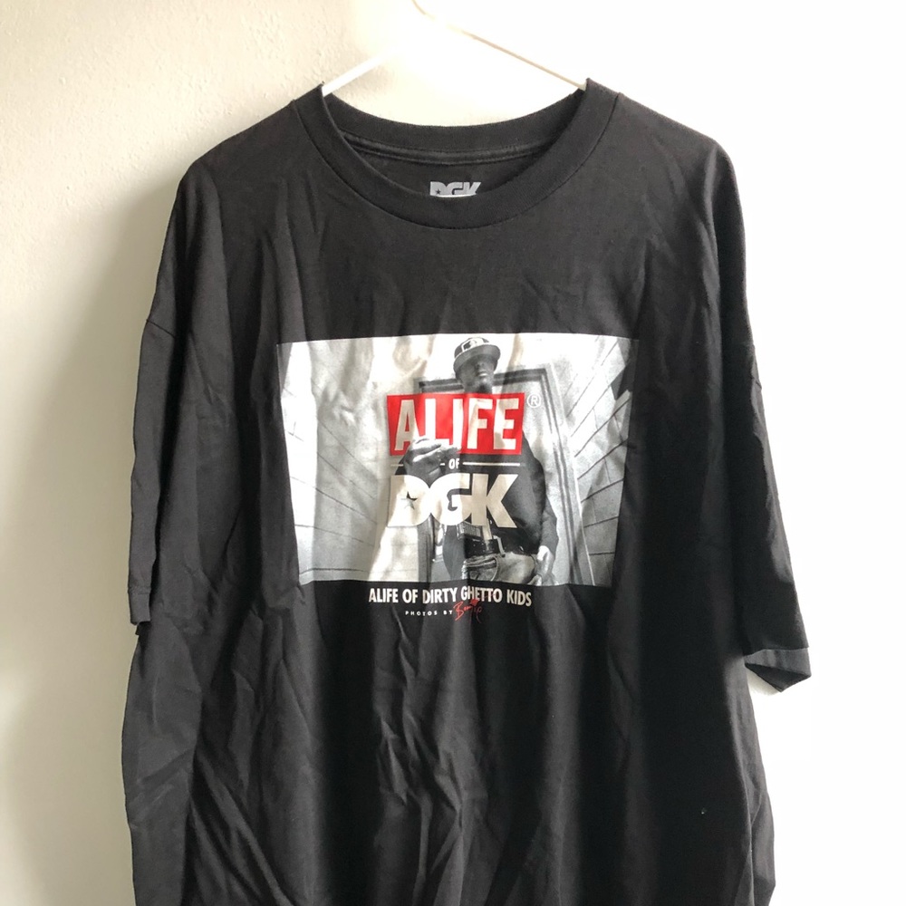 Men’s DGK G’d Up 2XL Black T-shirt worn once.
